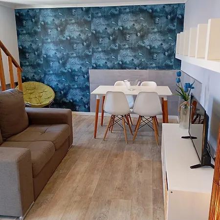 Sao Philip's House By Casas De *