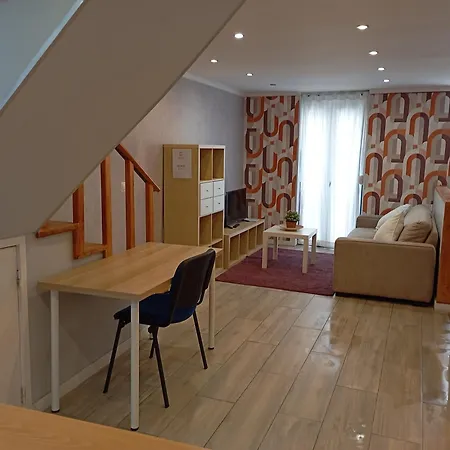 Apartment Sao Philip's House By Casas De