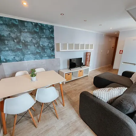 Apartment Sao Philip's House By Casas De *